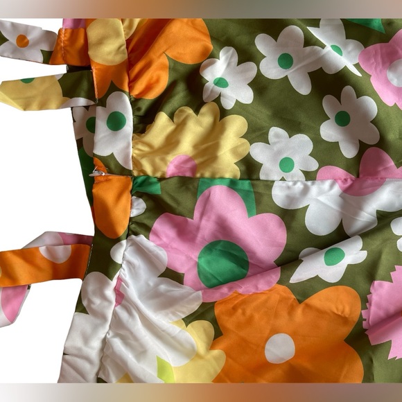 1960s Flower Print Romper With Pockets Size S-L One piece - Picture 4 of 4